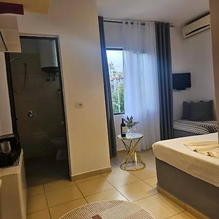 Golden Flower ホテル