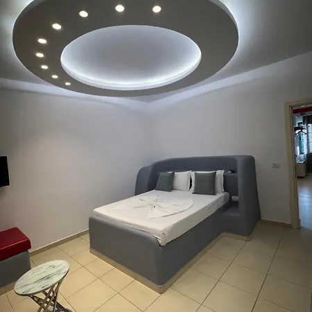 Golden Flower Hotel 3*