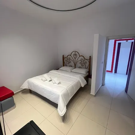 Golden Flower Hotel Tirana