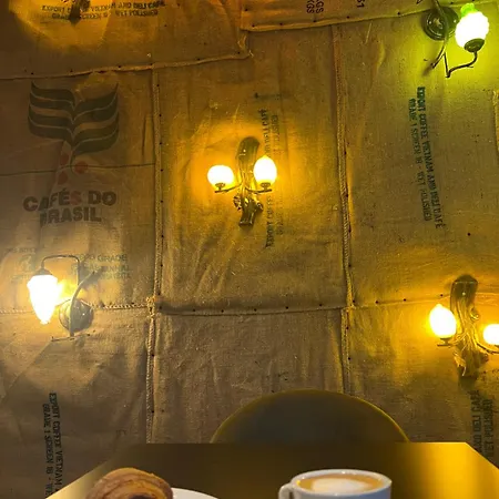 Hotel Golden Flower 3*