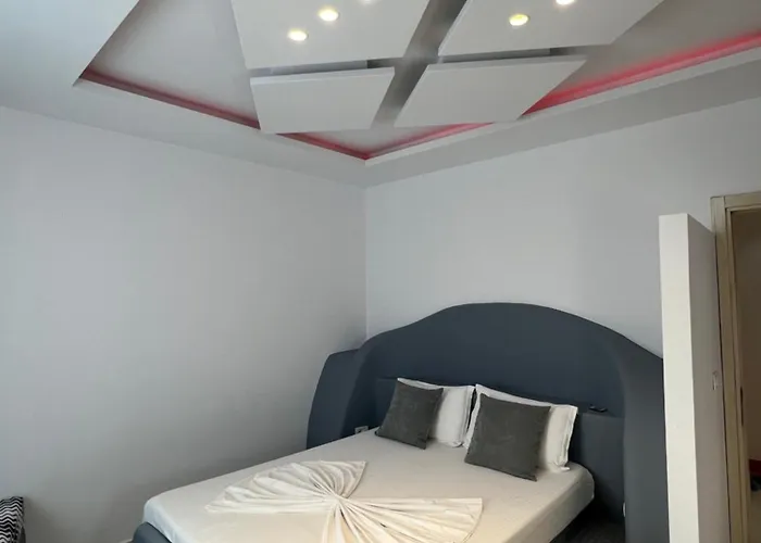 Golden Flower Hotel Tirana