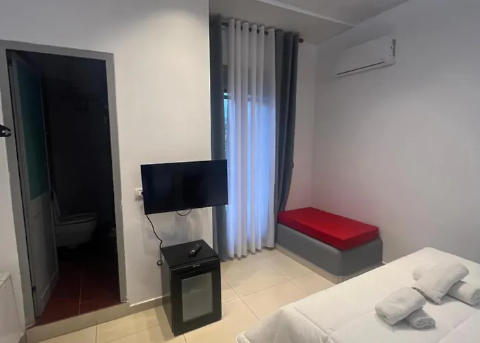 Hotel Golden Flower Tirana