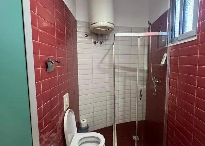 Golden Flower Hotel Tirana